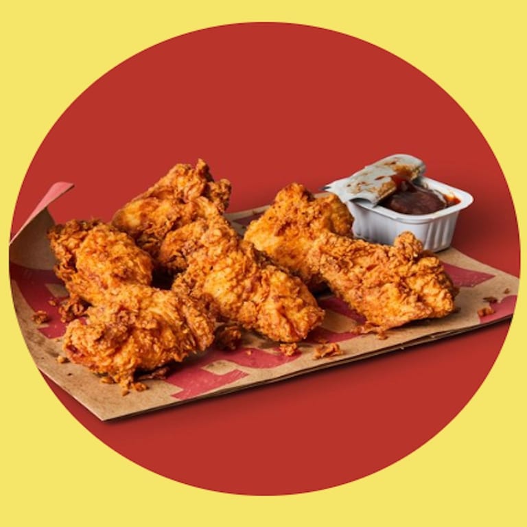 Wingin' It: Crispy, Saucy, and Irresistible